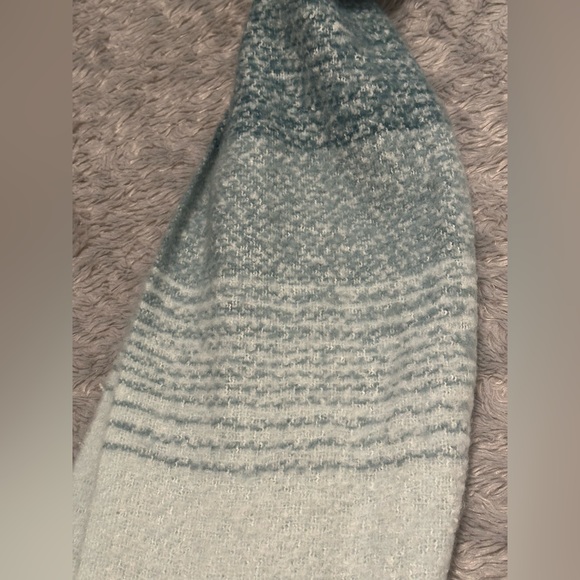 Oversized Ombré scarf with fringe - Picture 6 of 8